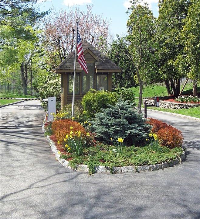 1706 Eagle Bay Dr, Ossining, NY 10562 Zillow