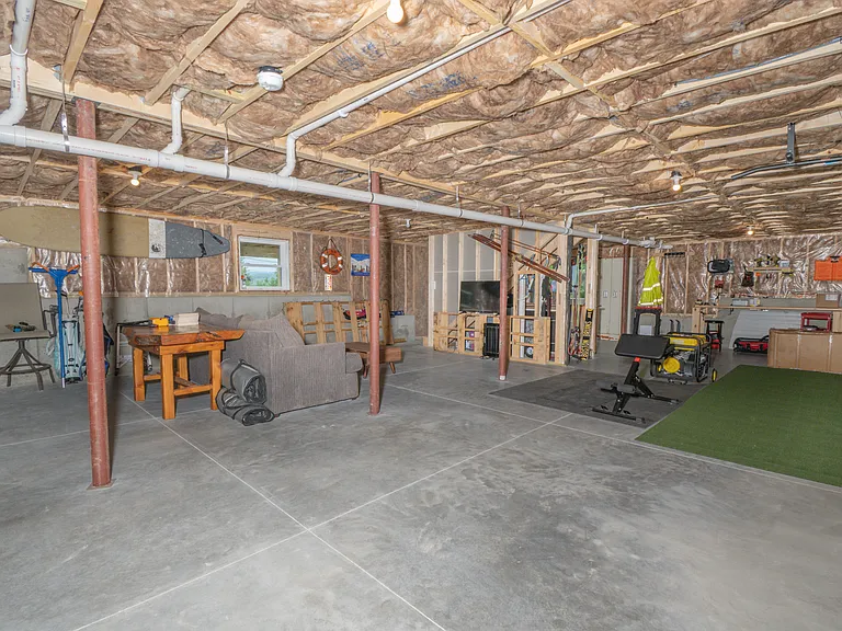 52 Clearview Dr — Photo 29