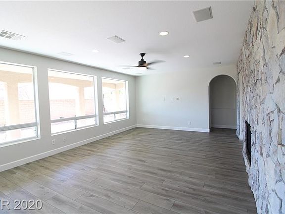 4th image of 8583 Benidorm Ave