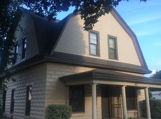 402 SW 4th St, Tuttle, OK 73089