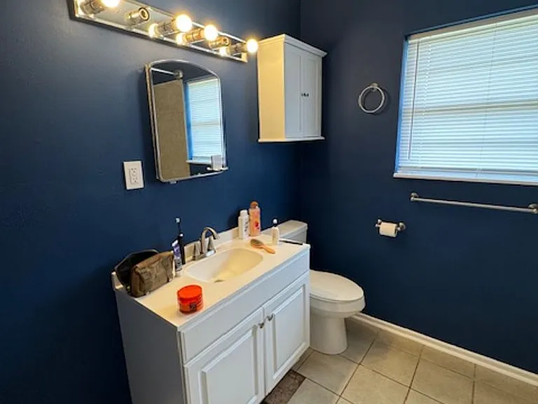 1281 N Willis St — Photo 9