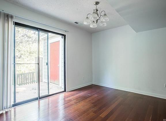 5th image of 1826 Millrun Pl #1826