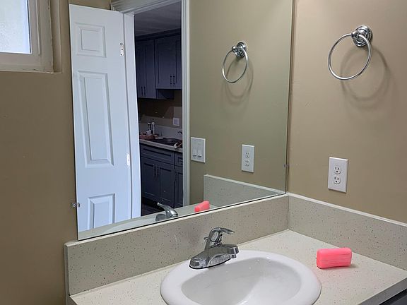 2nd image of 776 Altura Ct