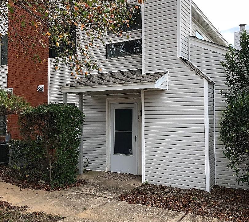 1st image of 1932 E Lindsey St APT 126