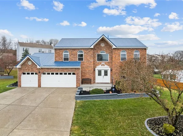 449 Shelbourne Dr, Pittsburgh, PA 15239