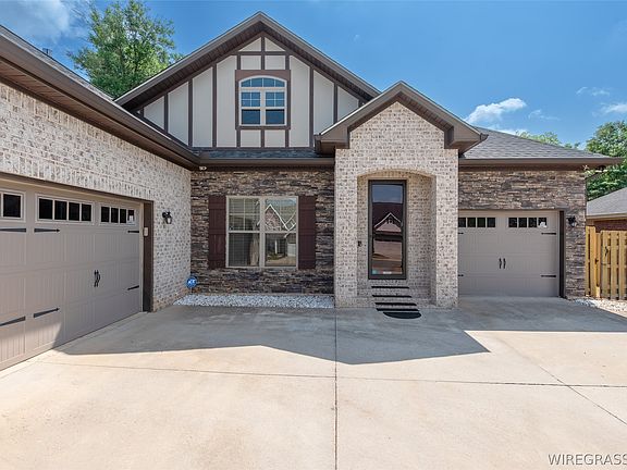 5th image of 209 Southern Winds Dr