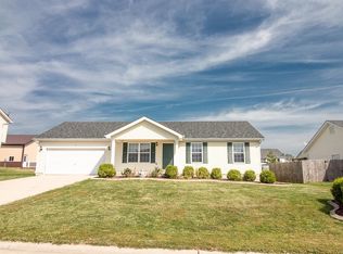2367 Paige Marie Dr, Warrenton, MO 63383