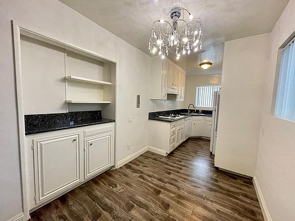 3rd image of 11645 Chenault St #210