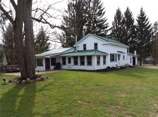4858 Linden Rd, East Bethany, NY 14054
