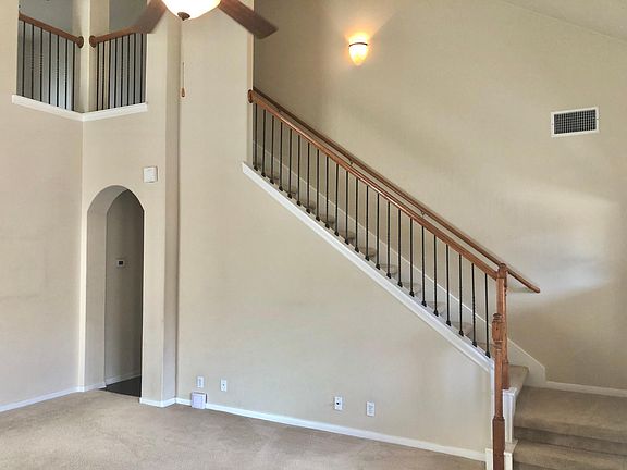 5th image of 2404 Wild Iris Ln