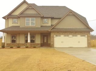 9 Buckeye Ct, Fort Mitchell, AL 36856
