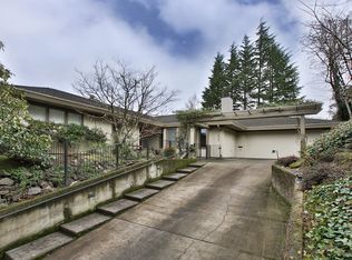 1534 SW Cardinell Dr, Portland, OR 97201