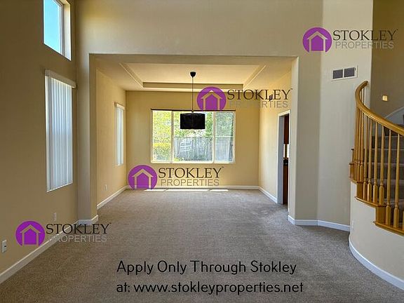 3rd image of 7793 Georgian Oaks Ct