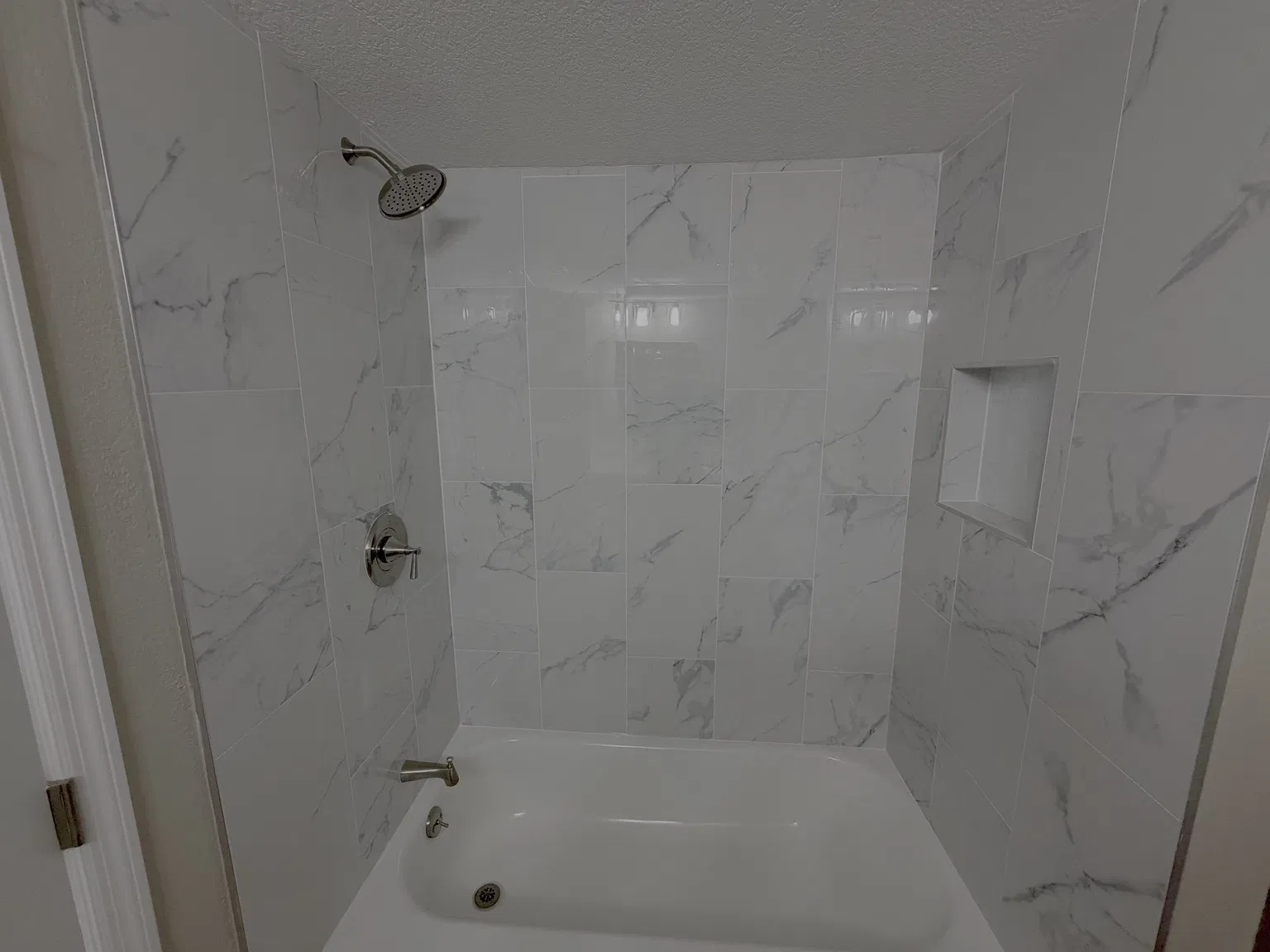 2 bed, 890 sqft, $1,500 — Photo 1