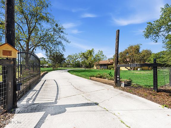 2nd image of 5155 STEPHEN COLEE Road