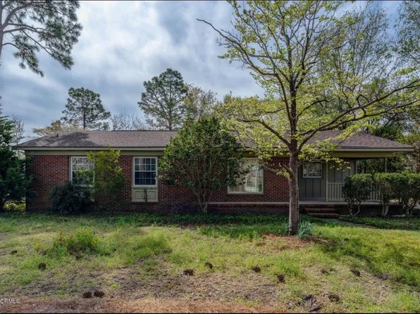 428 Long Leaf Acres Dr, Wilmington, NC 28405