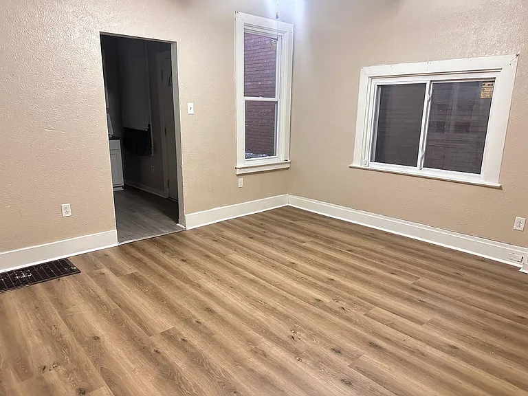 300 W 13th Ave — Photo 28
