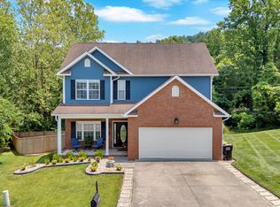 4512 Everwood Oak Ln, Knoxville, TN 37918
