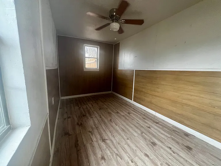230 E Panhandle St — Photo 3