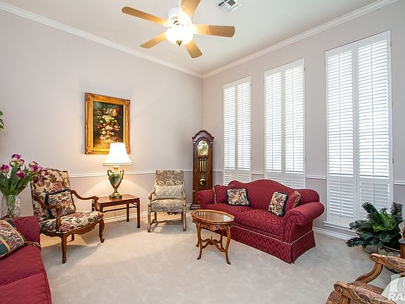 4th image of 21 Southridge Dr