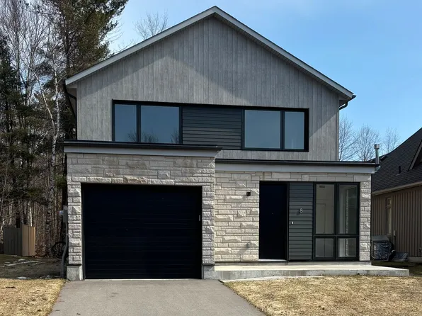 8 Baypoint Ct, Gravenhurst, ON P1P 0A2