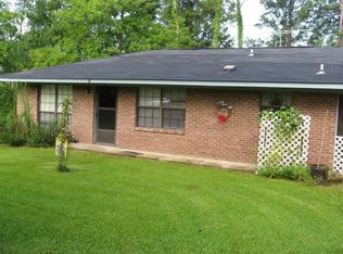 26 Ellisville Junction Rd, Ellisville, MS 39437