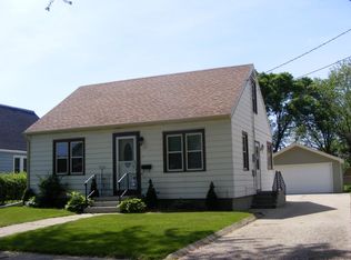 207 Hamilton St, Beaver Dam, WI 53916
