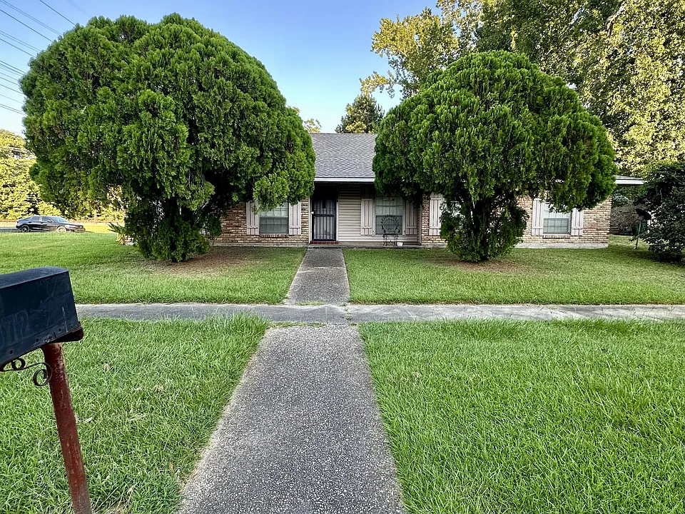 3572 Madeira Dr