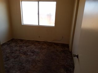 13195 Mohawk Rd APT B, Apple Valley, CA 92308