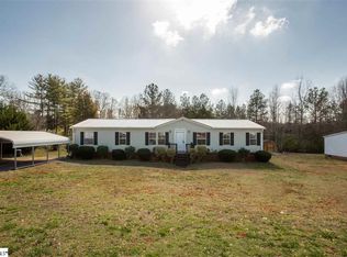 5 Barnhart Ln, Fountain Inn, SC 29644