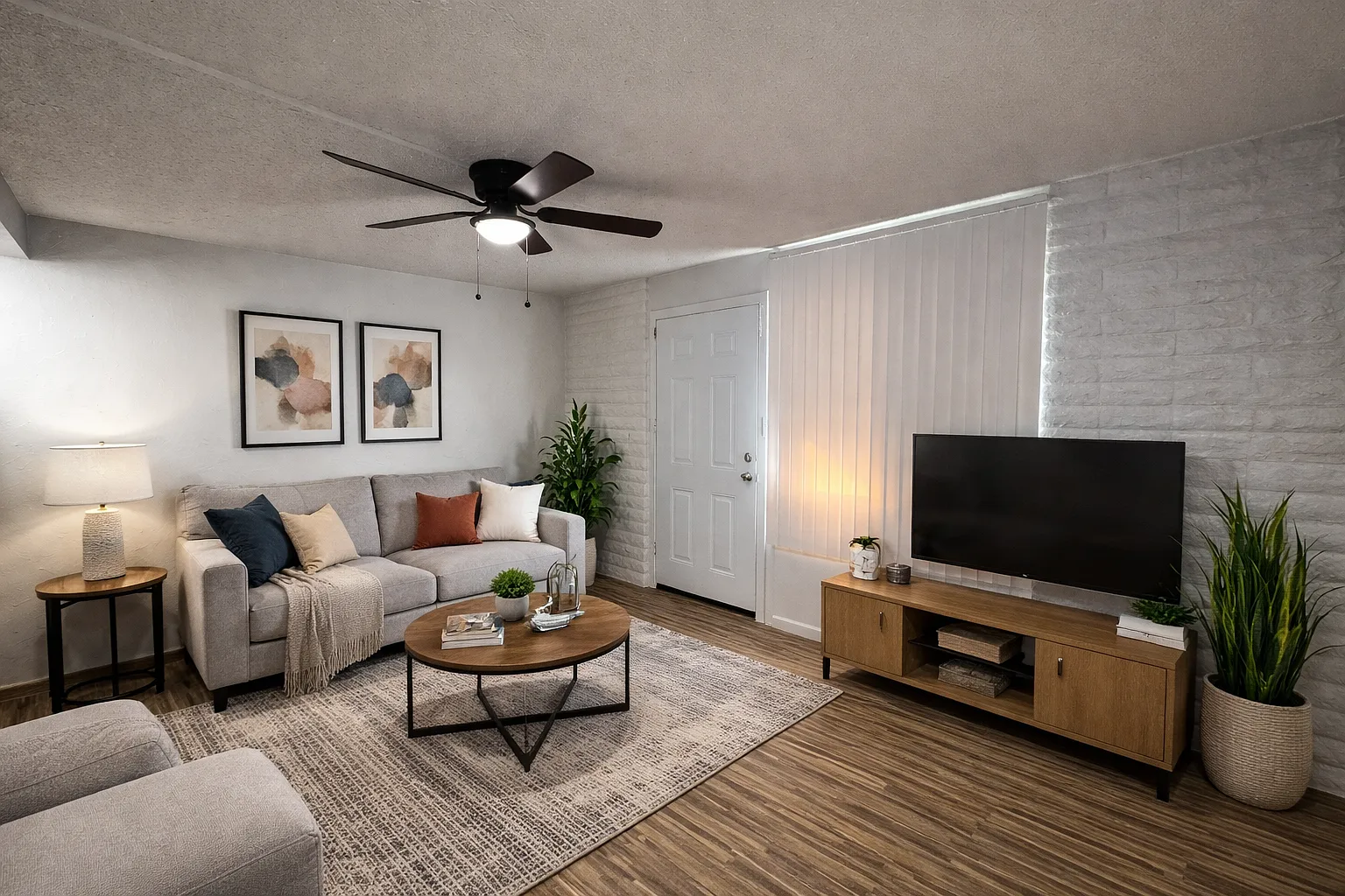 1 bed, 635 sqft, $879 — Photo 2