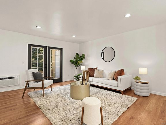 2nd image of 5055 Collwood Blvd Unit 315