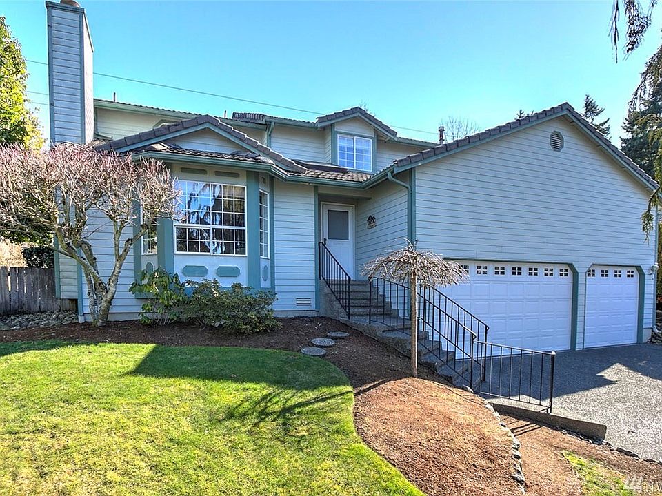 1st image of 919 52nd St SE