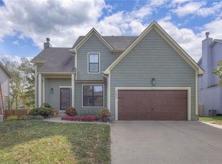 2637 W Centre St, Olathe, KS 66061