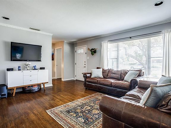 2nd image of 10039 San Lorenzo Ave