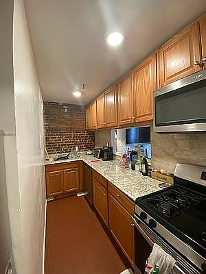 3rd image of 343 E 9th St APT 2