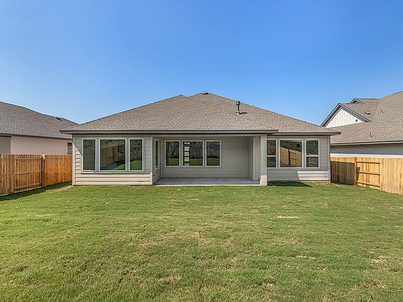 Spacious Backyard