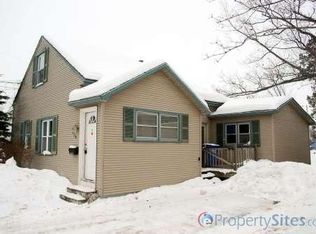 136 Cobb St, Cadillac, MI 49601