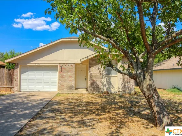 2207 Carousel Dr, Killeen, TX 76543