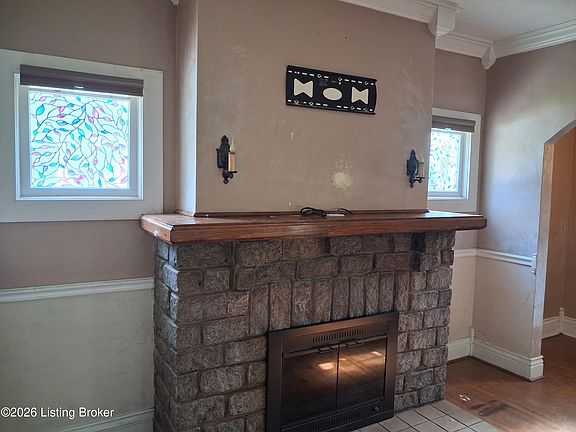 4th image of 4511 Southcrest Dr