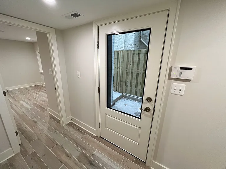 1125 Fairmont St NW — Photo 17