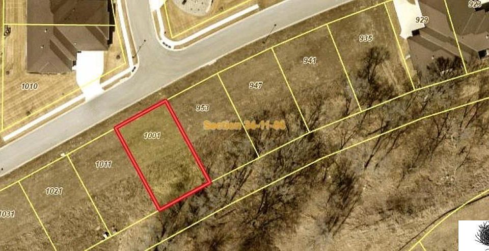1st image of 1001 Lacebark Ln