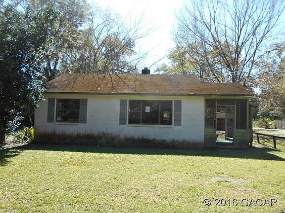 2nd image of 1105 NE 9th Ave