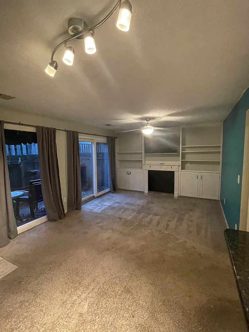 1254 Ashland Ave photo 1