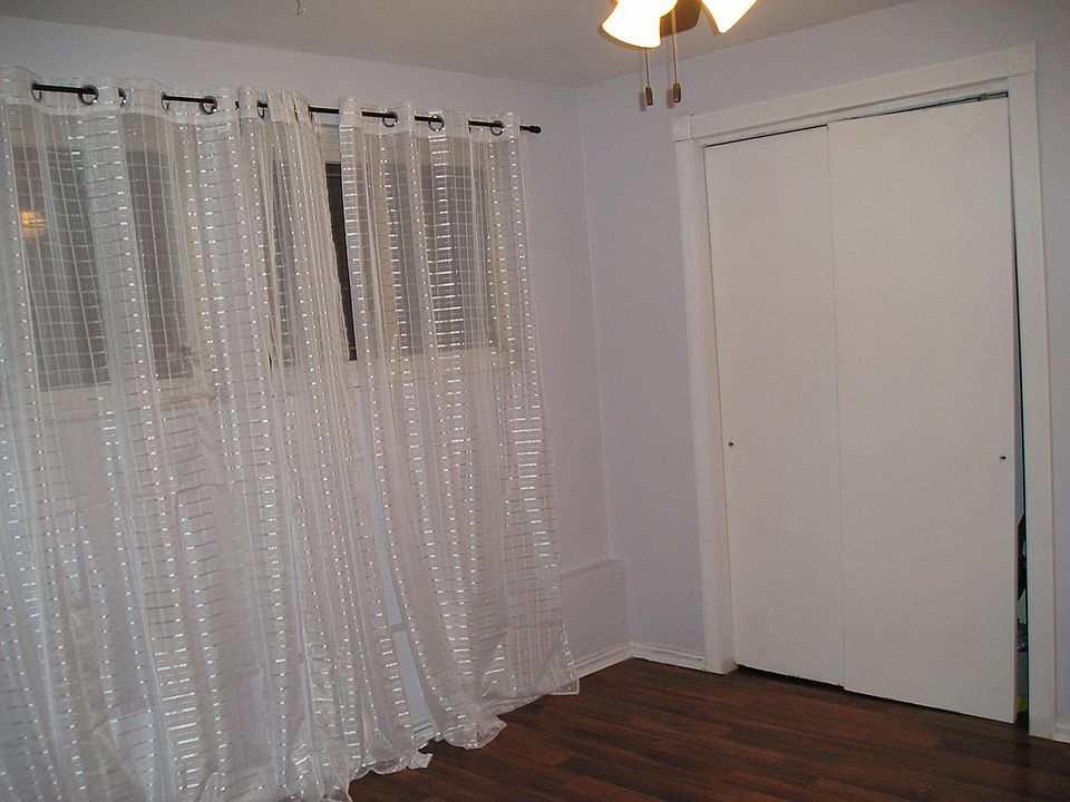 2nd image of 2085 Ennabrock Rd