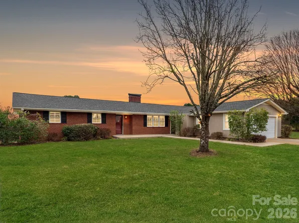 159 Big Island Rd, Forest City, NC 28043