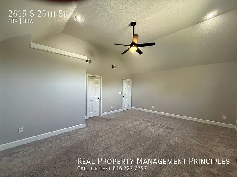 2619 S 25th St — Photo 12