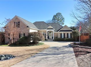 6 Crystal Ct, Pinehurst, NC 28374