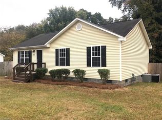 518 Penry Rd, Greensboro, NC 27405