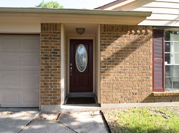 4th image of 2788 Wood Hollow Dr